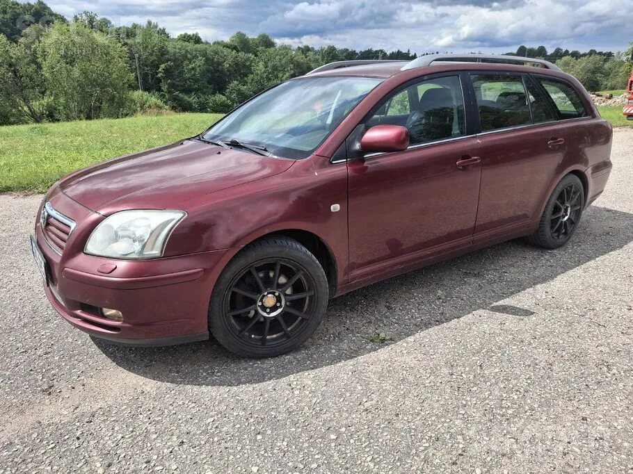 Toyota Avensis 2006 photo 2