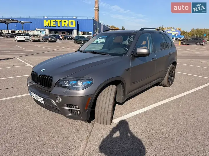 BMW X5 2012 photo 2