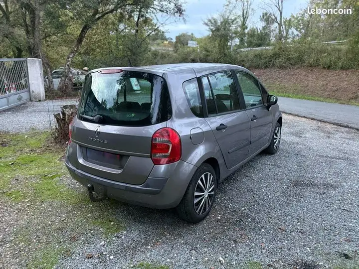 Renault Modus 2008 photo 2