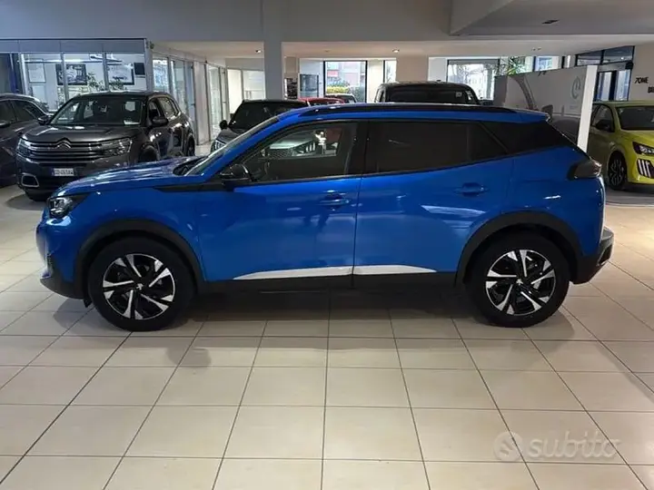 Peugeot 2008 2022 photo 2