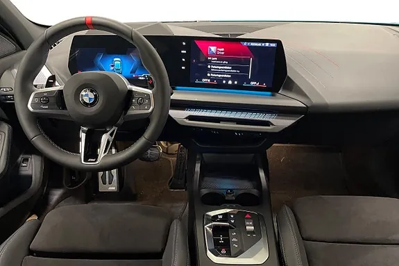 BMW M135I 2026 photo 4