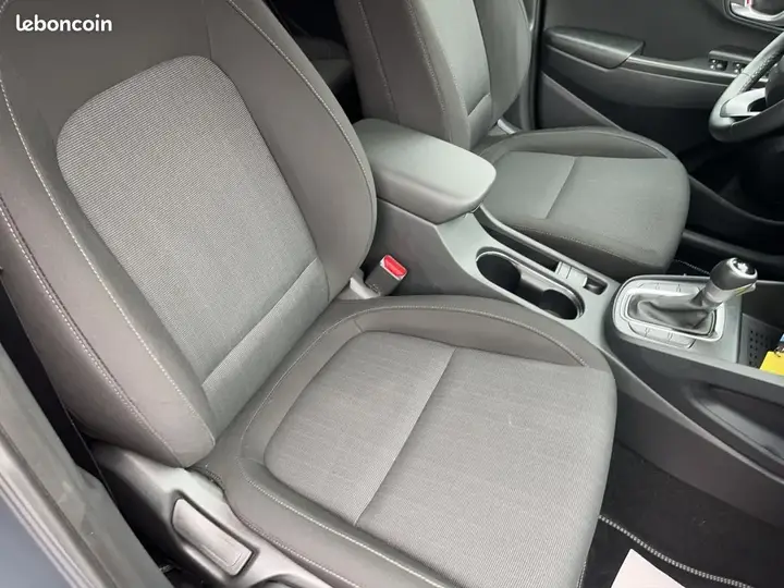 Hyundai Kona 2023 photo 4