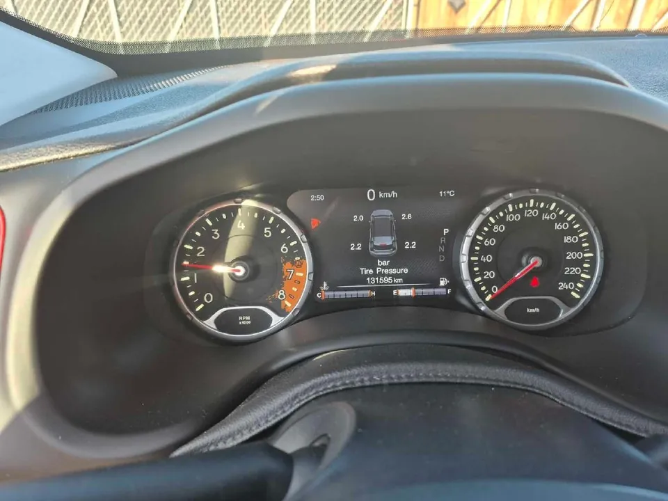 Jeep Renegade 2016 photo 5