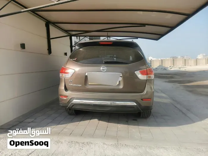 Nissan Pathfinder 2015 photo 2