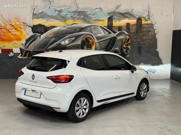Renault Clio 2020 photo 4