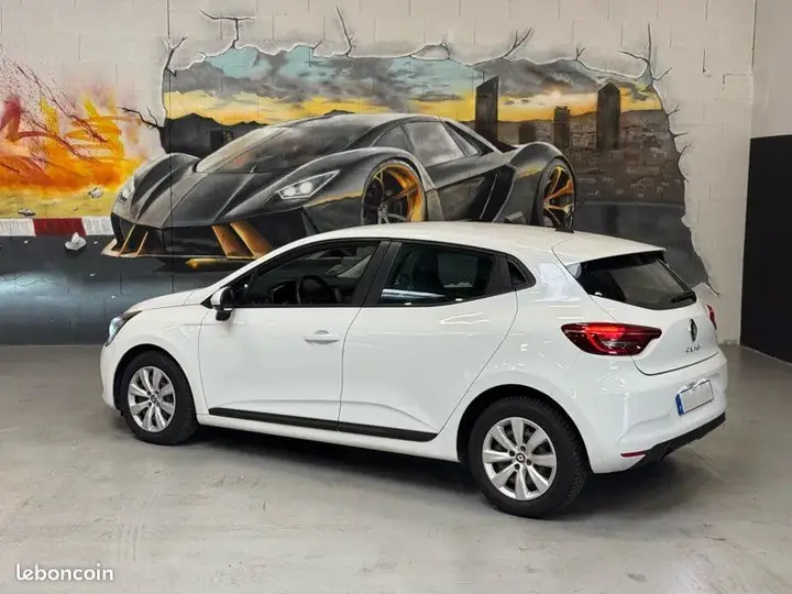 Renault Clio 2020 photo 3