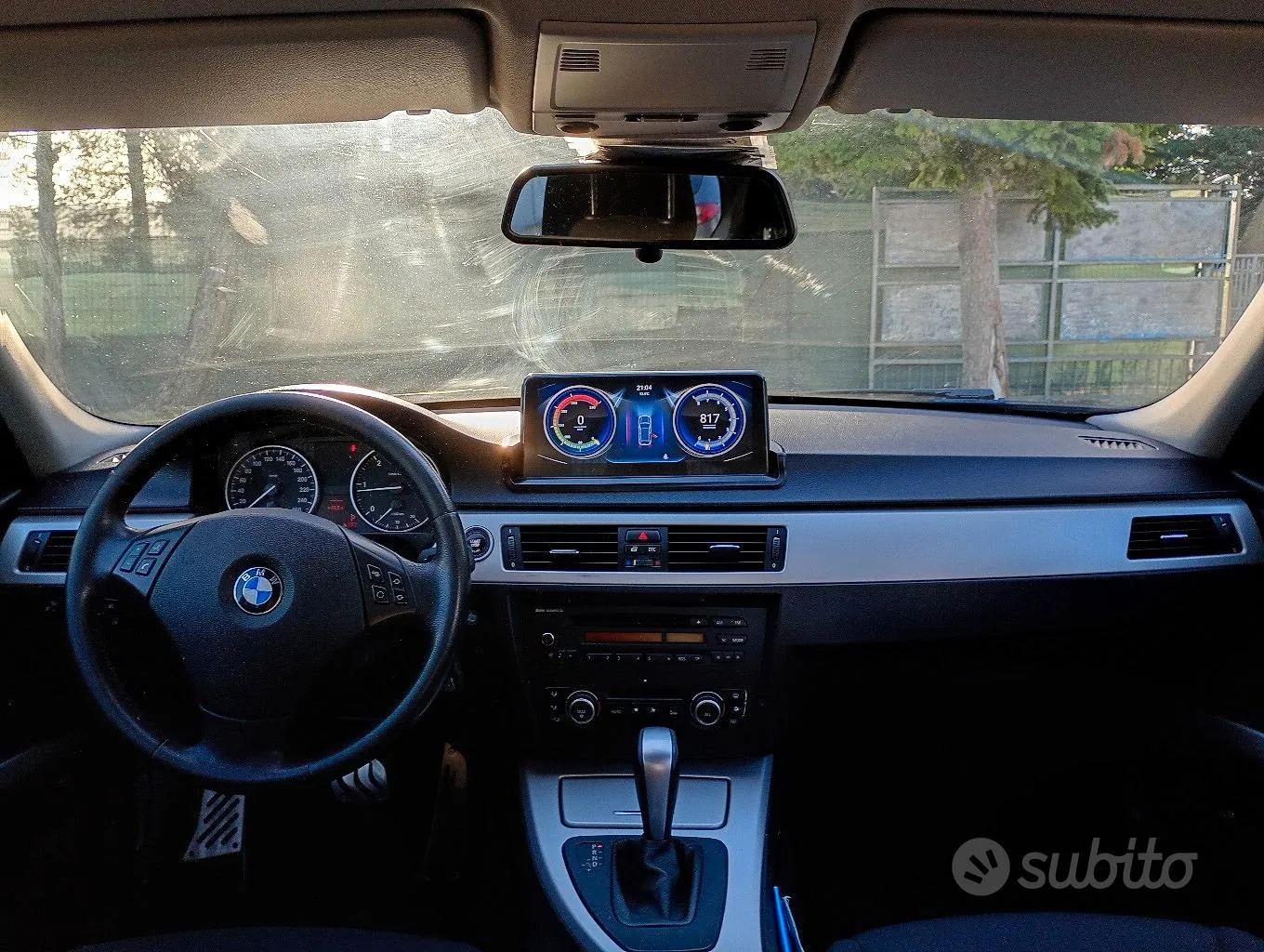 BMW 3 Series 2010 photo 5