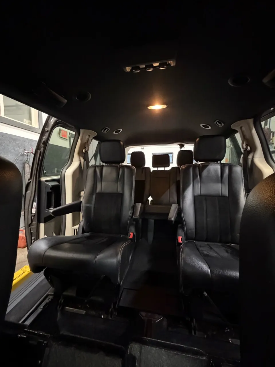 Dodge Grand Caravan 2016 photo 4