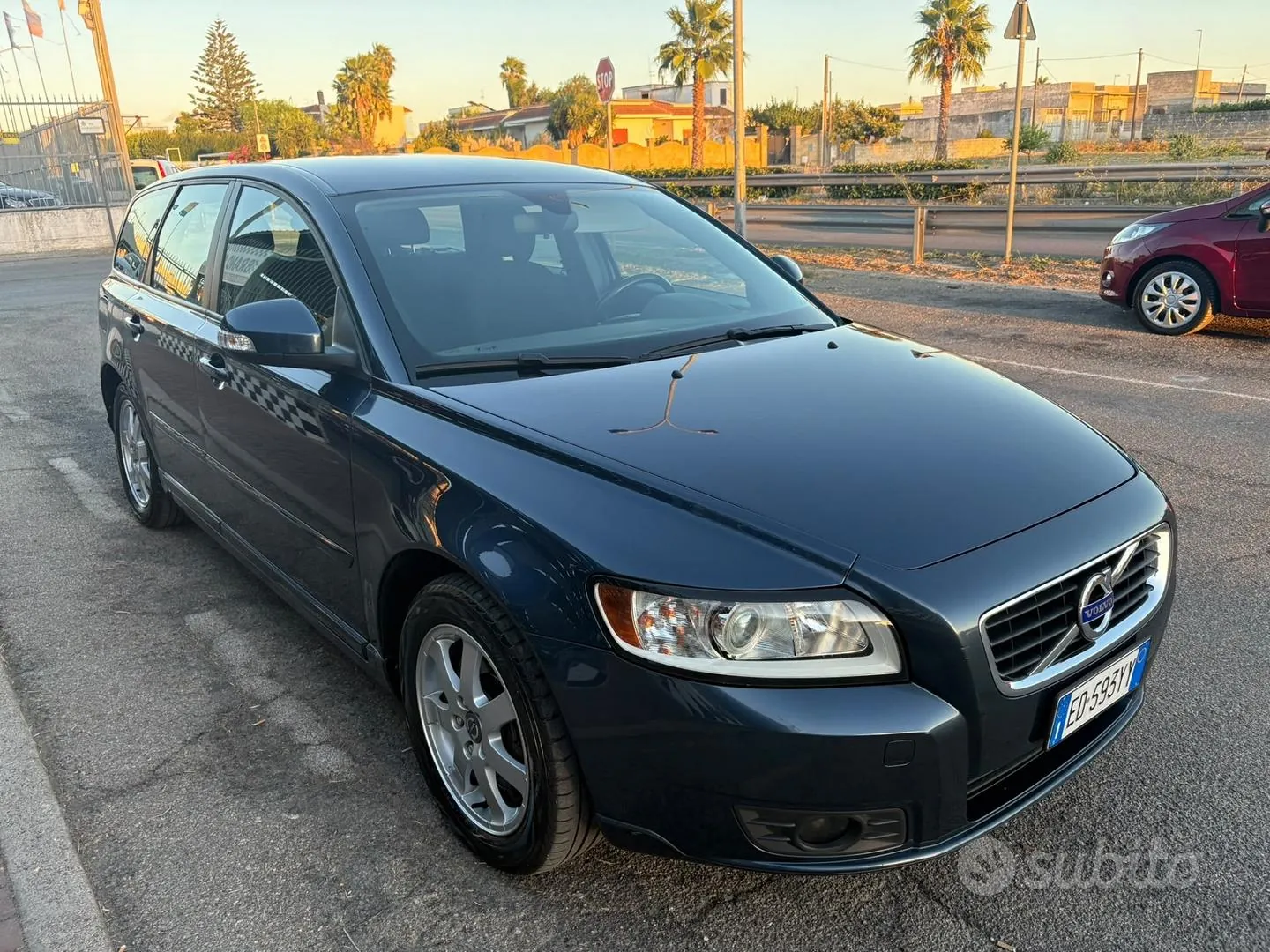 Volvo V50 2010 photo 3