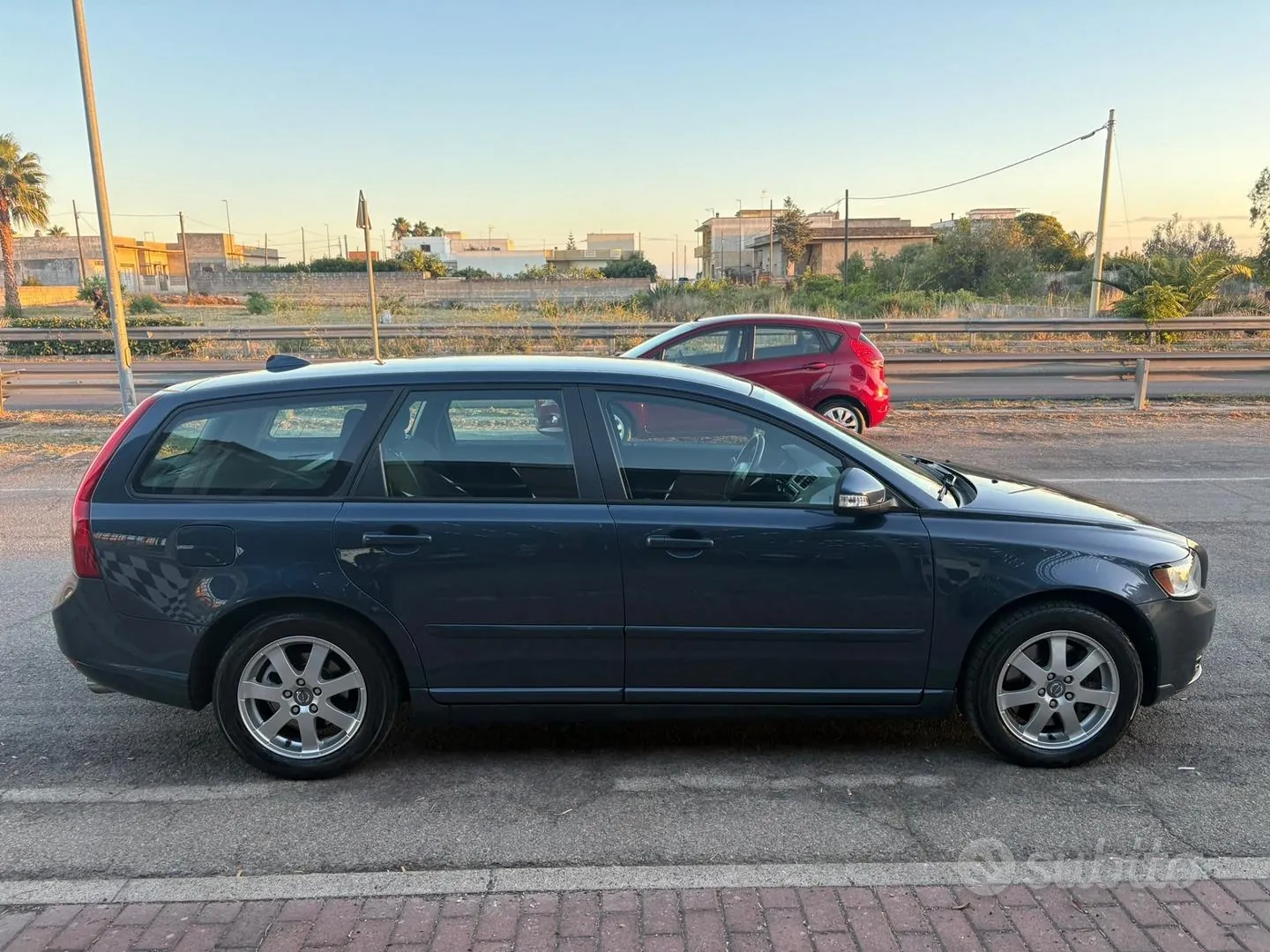 Volvo V50 2010 photo 4