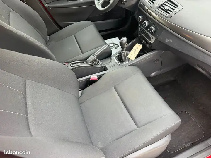Renault Megane 2014 photo 3