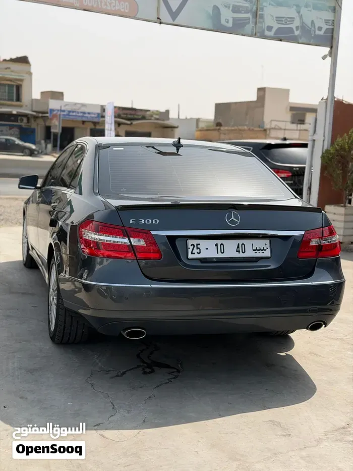 Mercedes-Benz E300 2012 photo 3