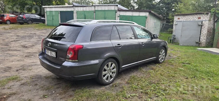 Toyota Avensis 2008 photo 4