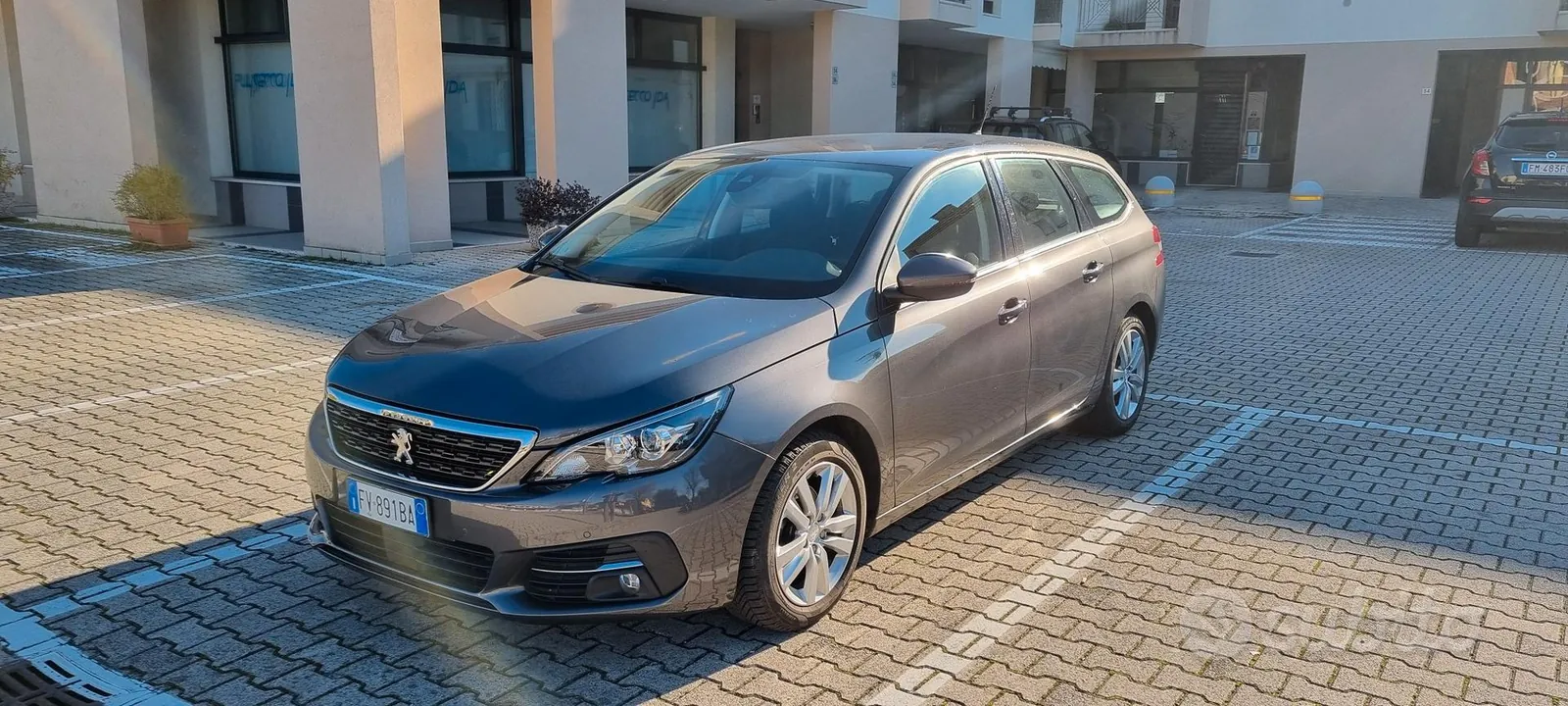 Peugeot 308