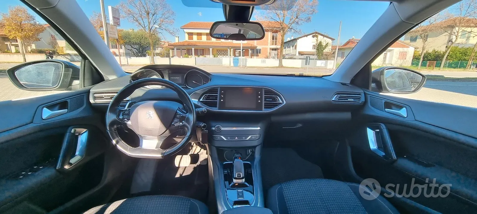 Peugeot 308 2019 photo 4