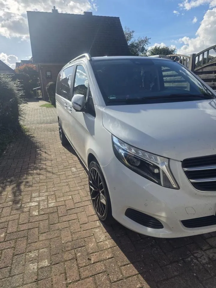 Mercedes-Benz V 250