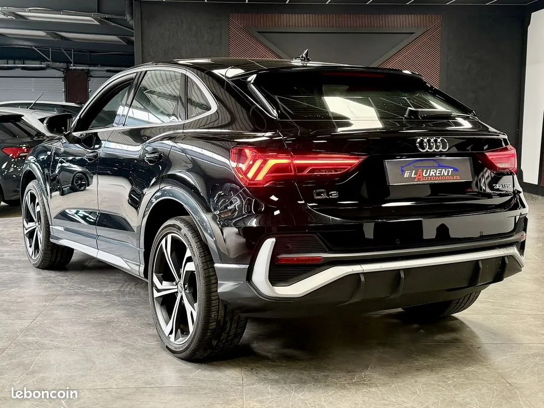 Audi Q3 2022 photo 3