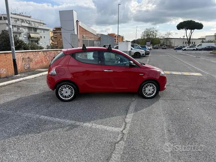 Lancia Ypsilon 2016 photo 5