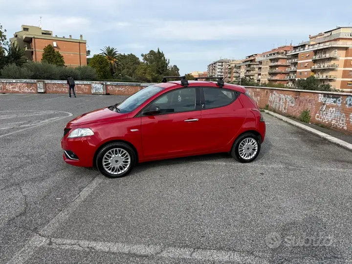 Lancia Ypsilon 2016 photo 3