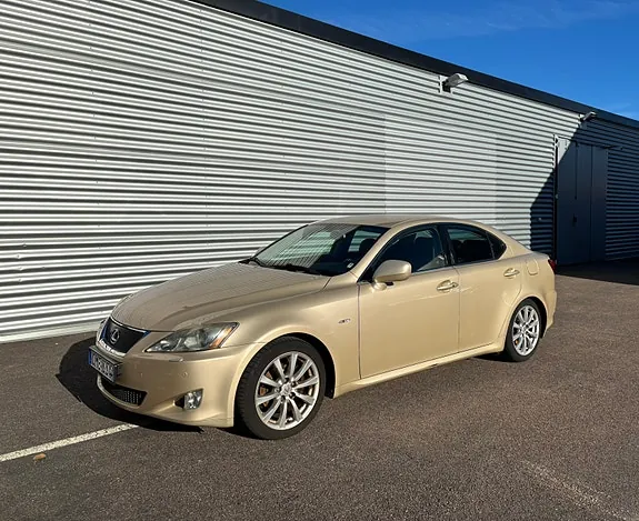 Lexus Is250