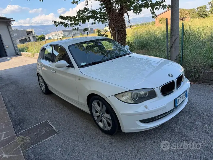BMW 1 Series 2008 photo 3
