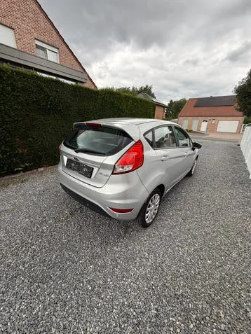 Ford Fiesta 2013 photo 3