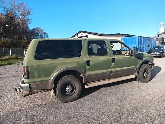 Ford Excursion 2001 photo 3