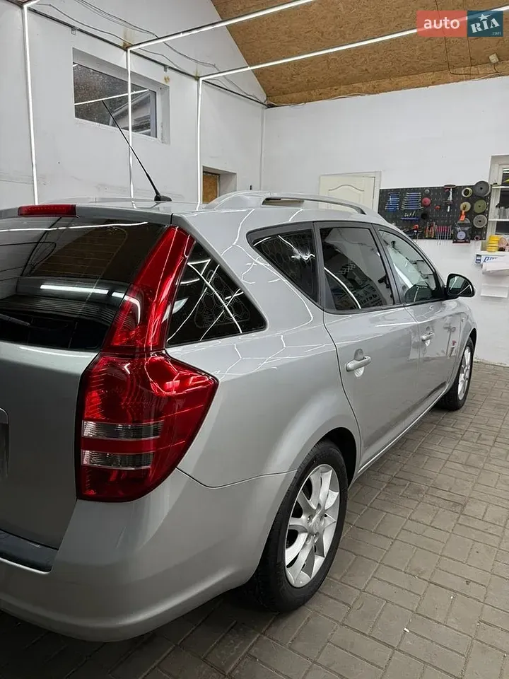 Kia Ceed 2007 photo 2