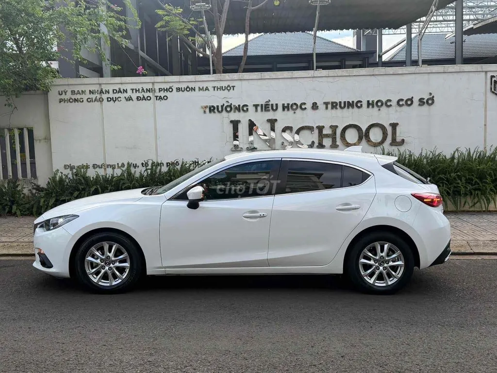 Mazda 3 2016 photo 5