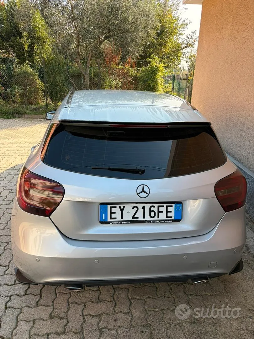 Mercedes-Benz C180D 2015 photo 2