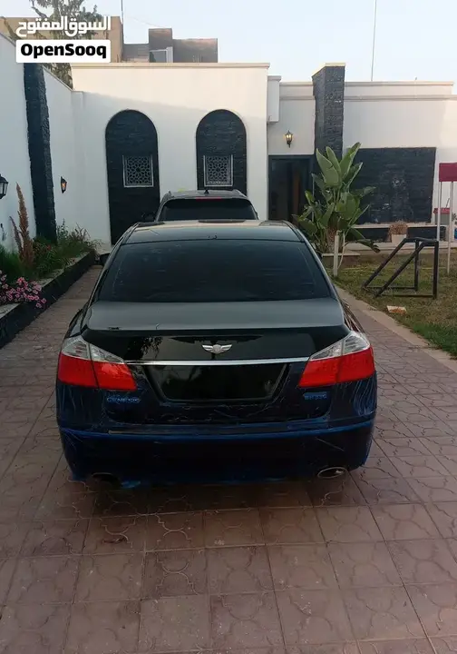 Genesis G70 2008 photo 2