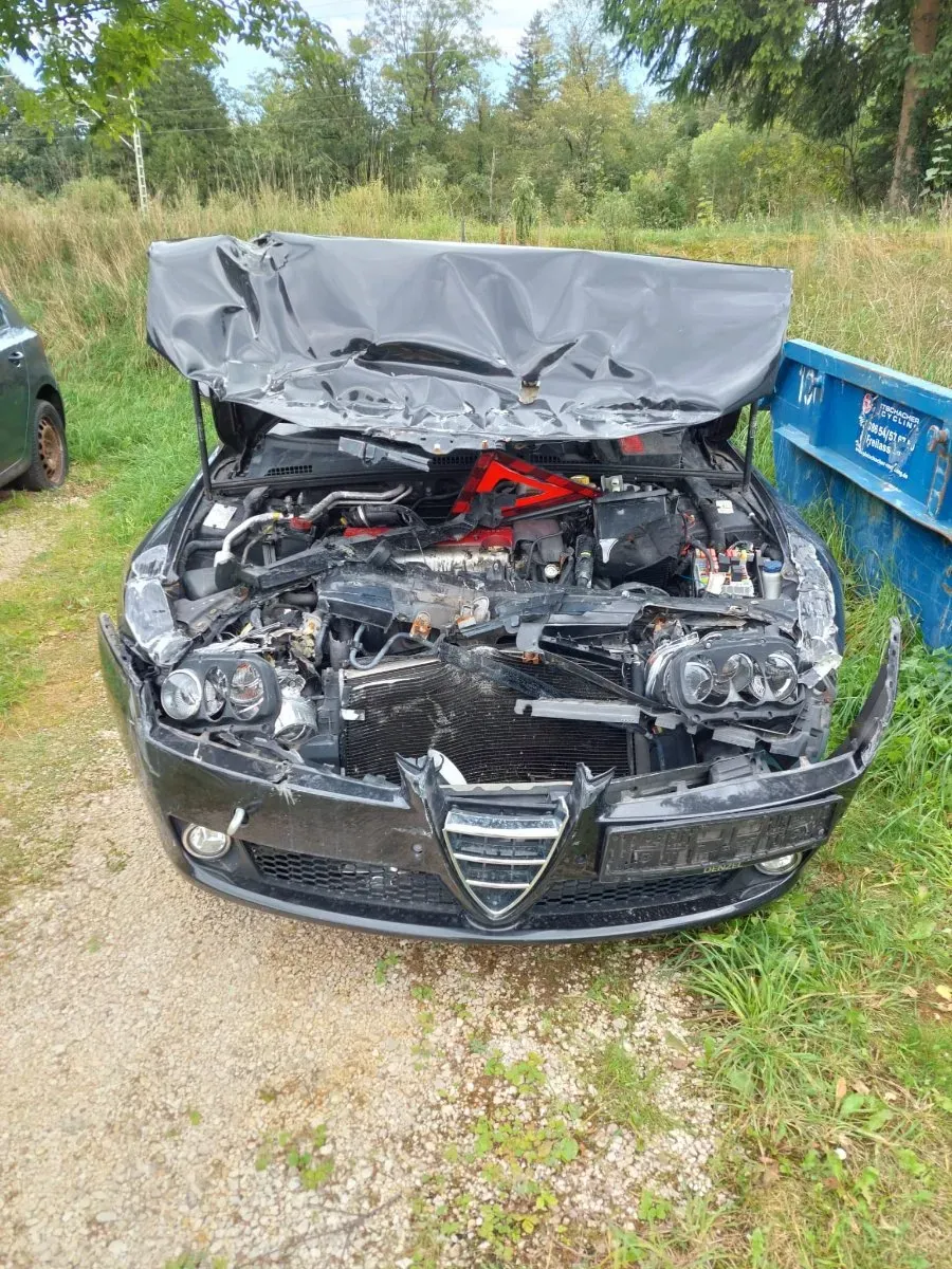 Alfa Romeo 159 2016 photo 3