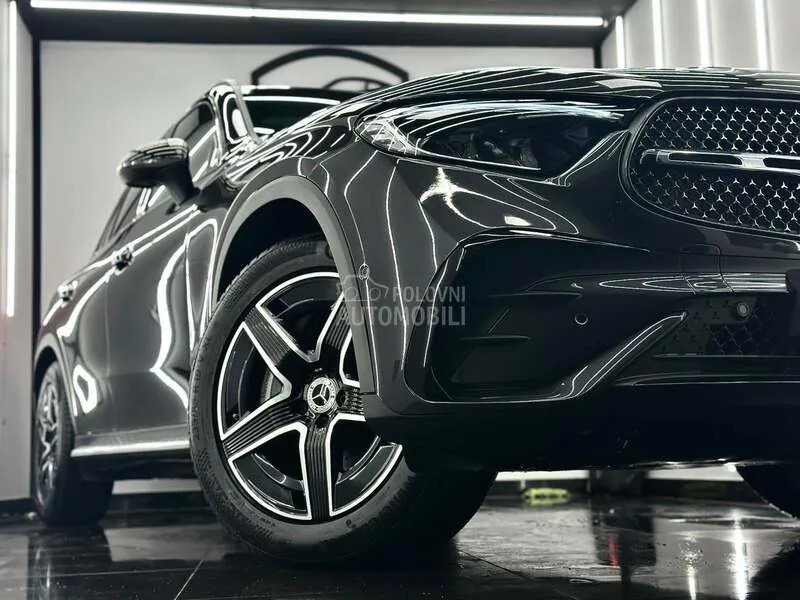 Mercedes-Benz Glc 300 2023 photo 3