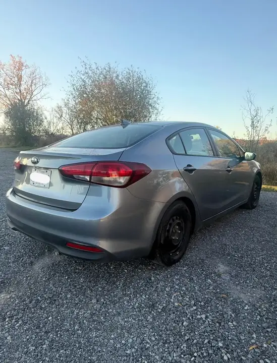 Kia Forte 2017 photo 3