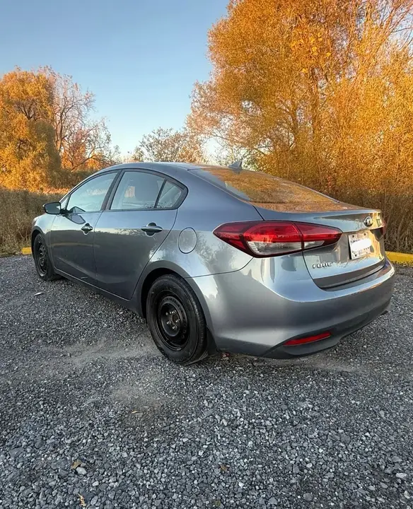 Kia Forte 2017 photo 4