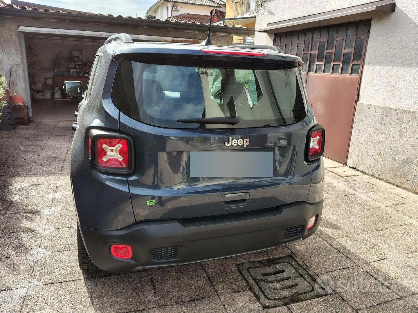 Jeep Renegade 2023 photo 3