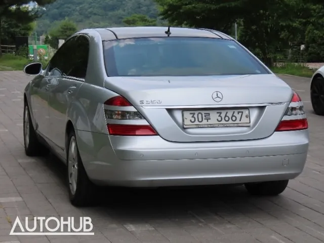 Mercedes-Benz S-Class 2009 photo 4