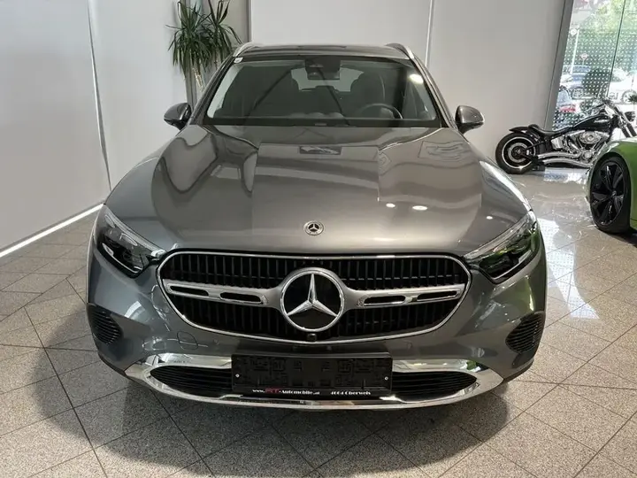 Mercedes-Benz Glc 2023 photo 2