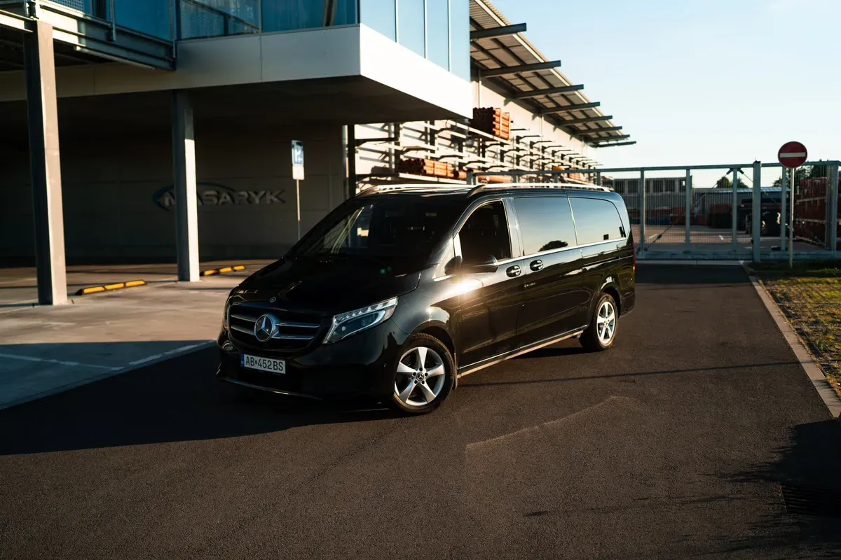 Mercedes-Benz V-Class