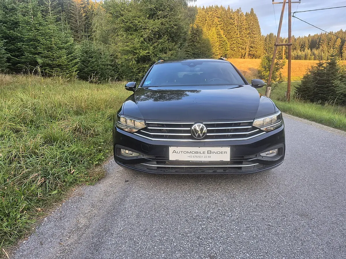 Volkswagen Passat 2024 photo 2