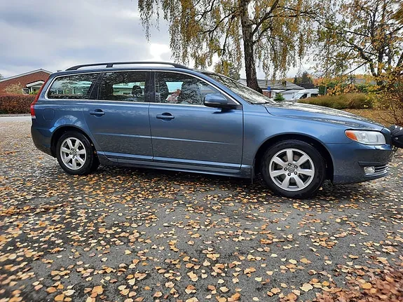 Volvo V70 2014 photo 3