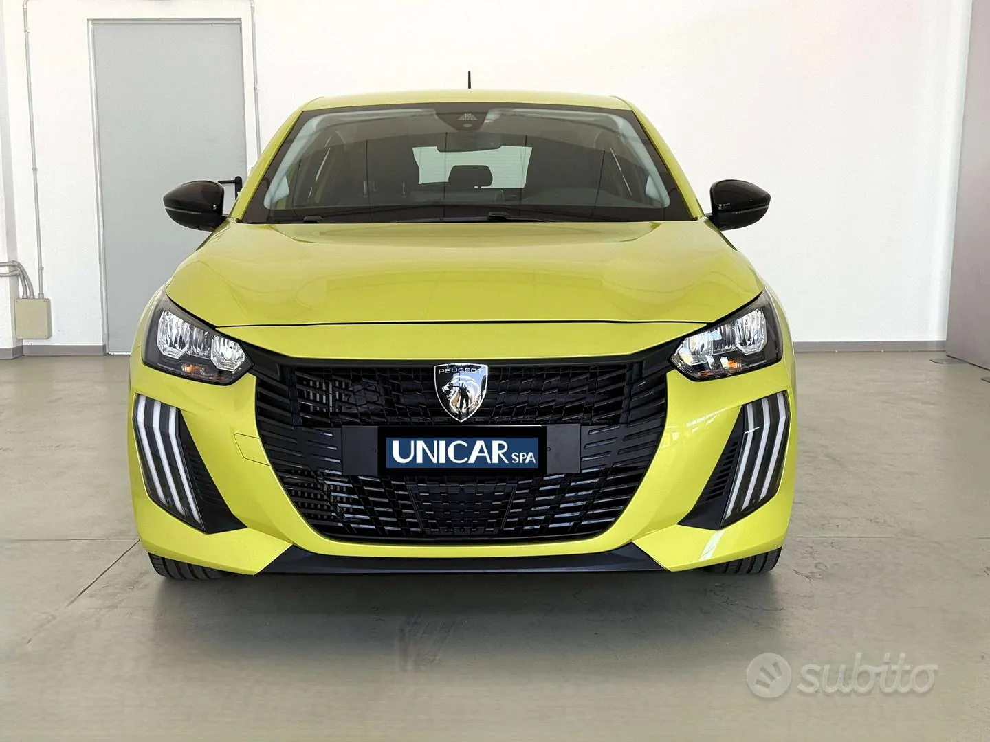 Peugeot 208 2024 photo 2
