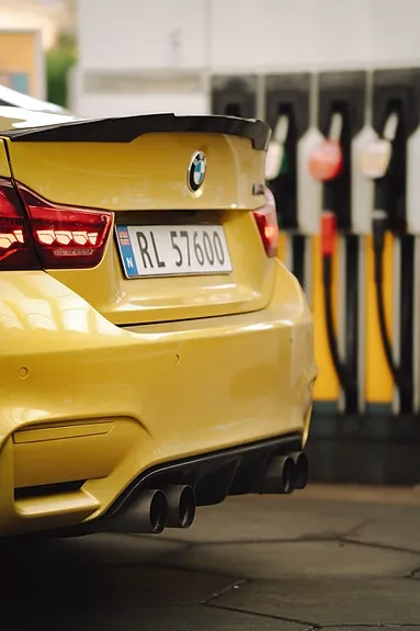 BMW M4 2015 photo 3