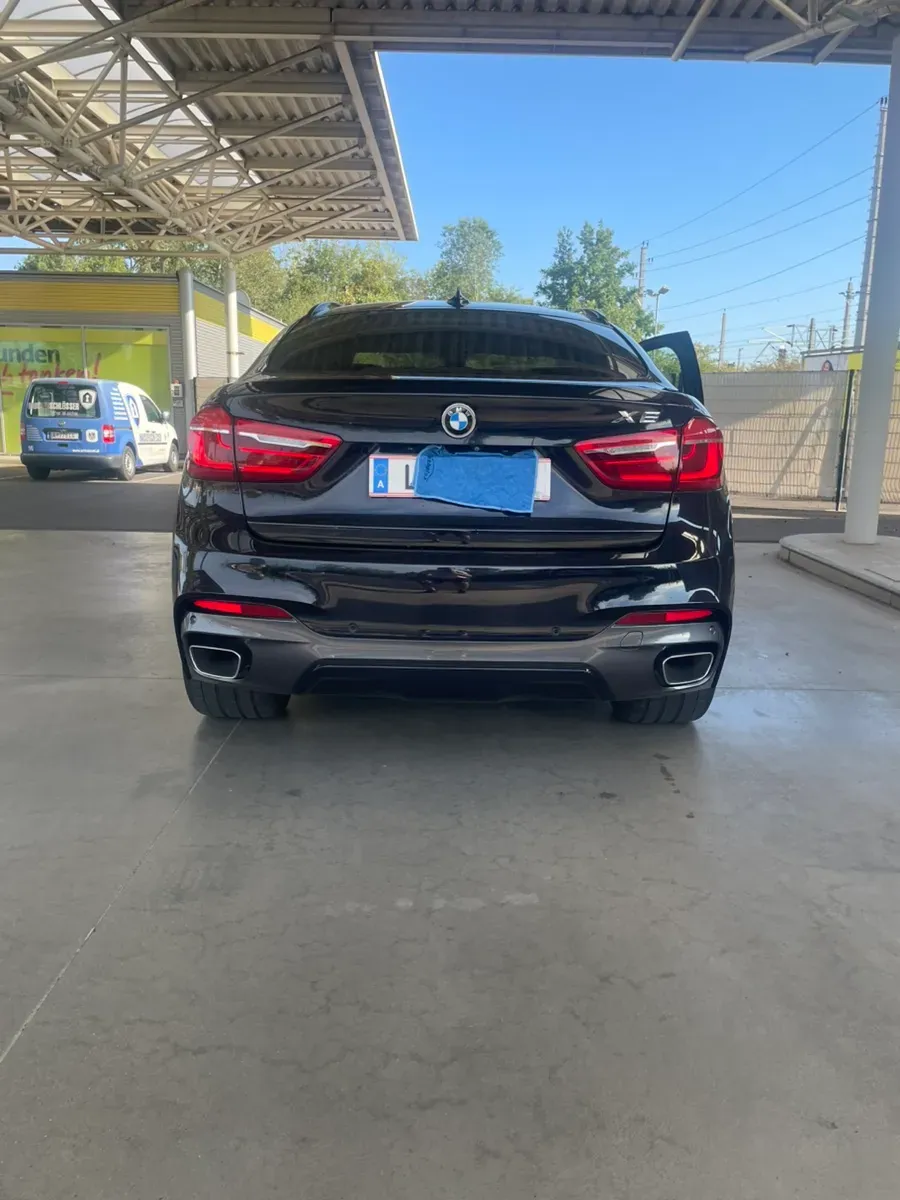 BMW X6 2015 photo 2