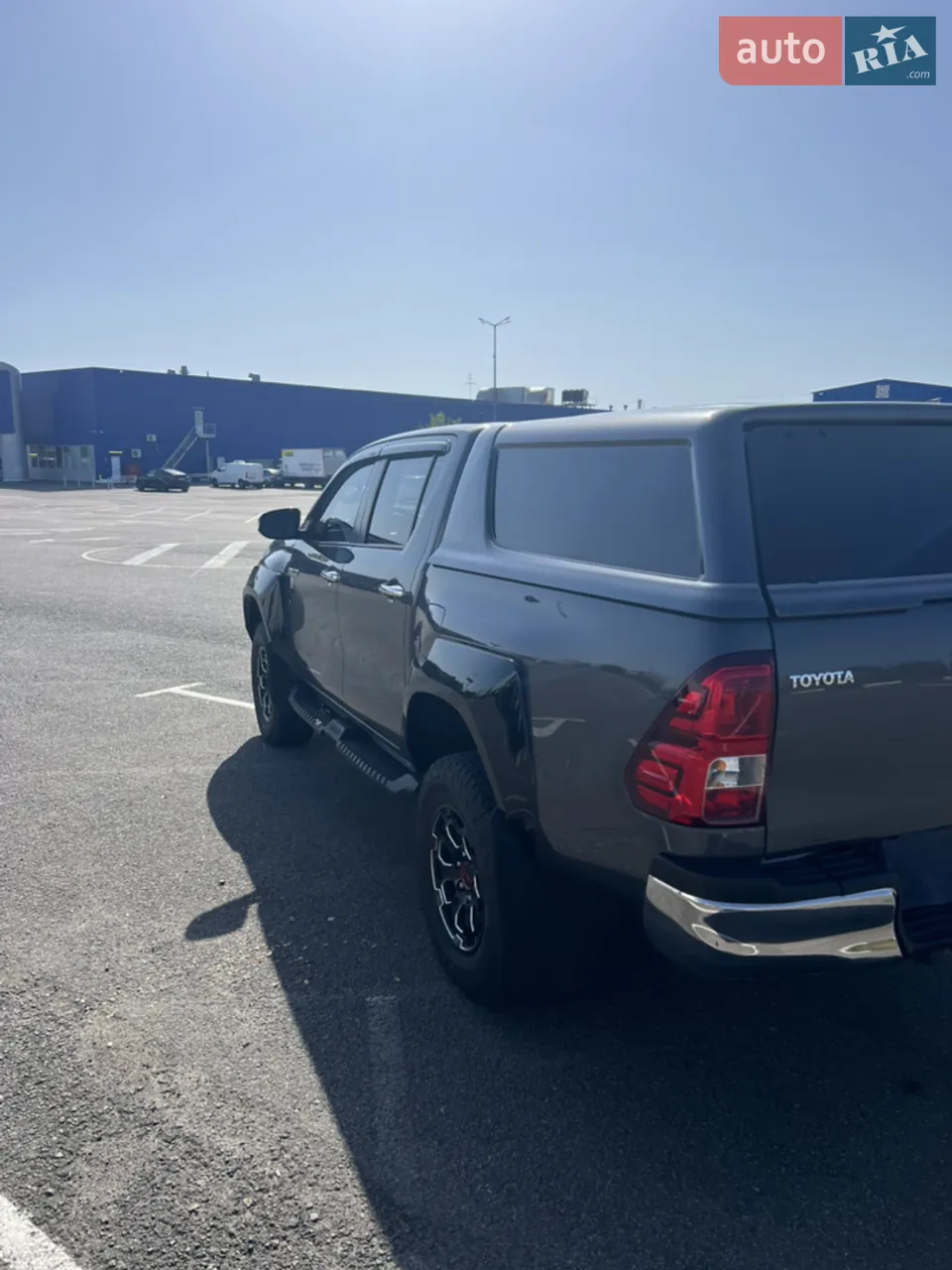 Toyota Hilux 2015 photo 4