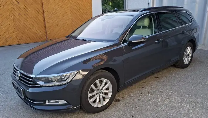 Volkswagen Passat 2015 photo 2