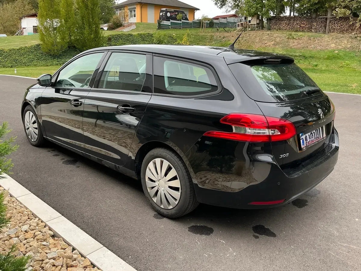 Peugeot 308 2015 photo 3