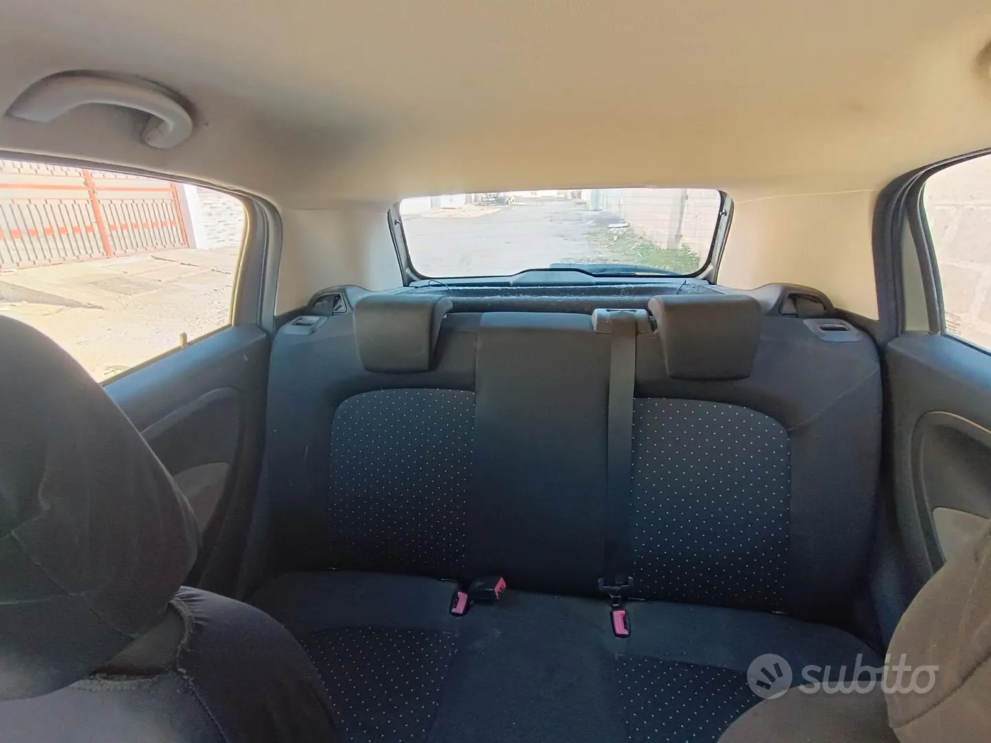 Fiat Grande Punto 2006 photo 5