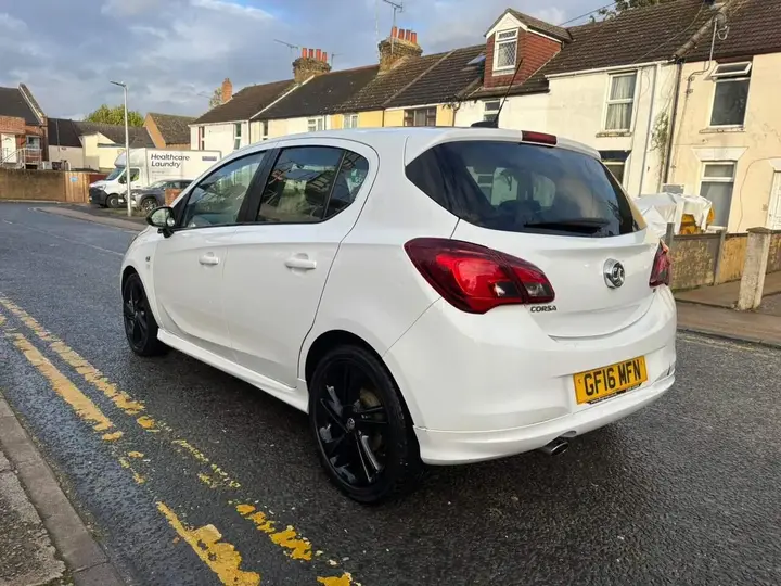 Vauxhall Corsa 2016 photo 3