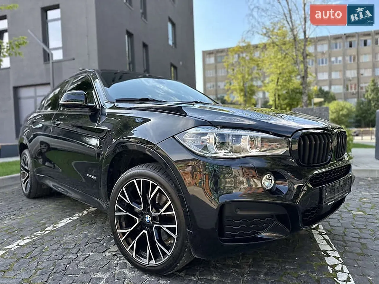 BMW X6 2018 photo 2